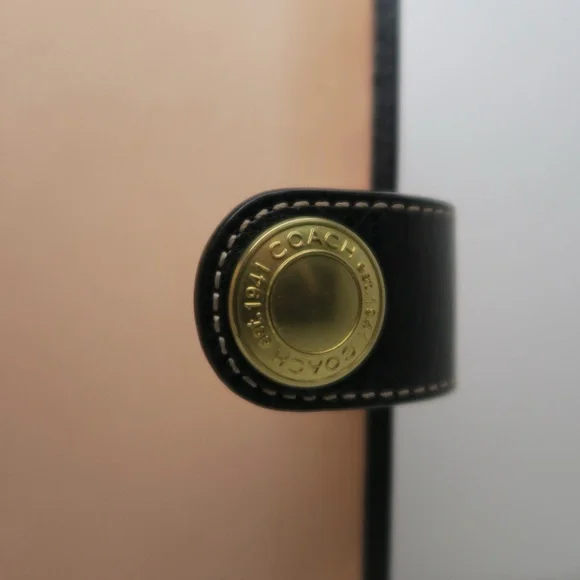 Coach Agenda Planner Address Book - Picture 6 of 9